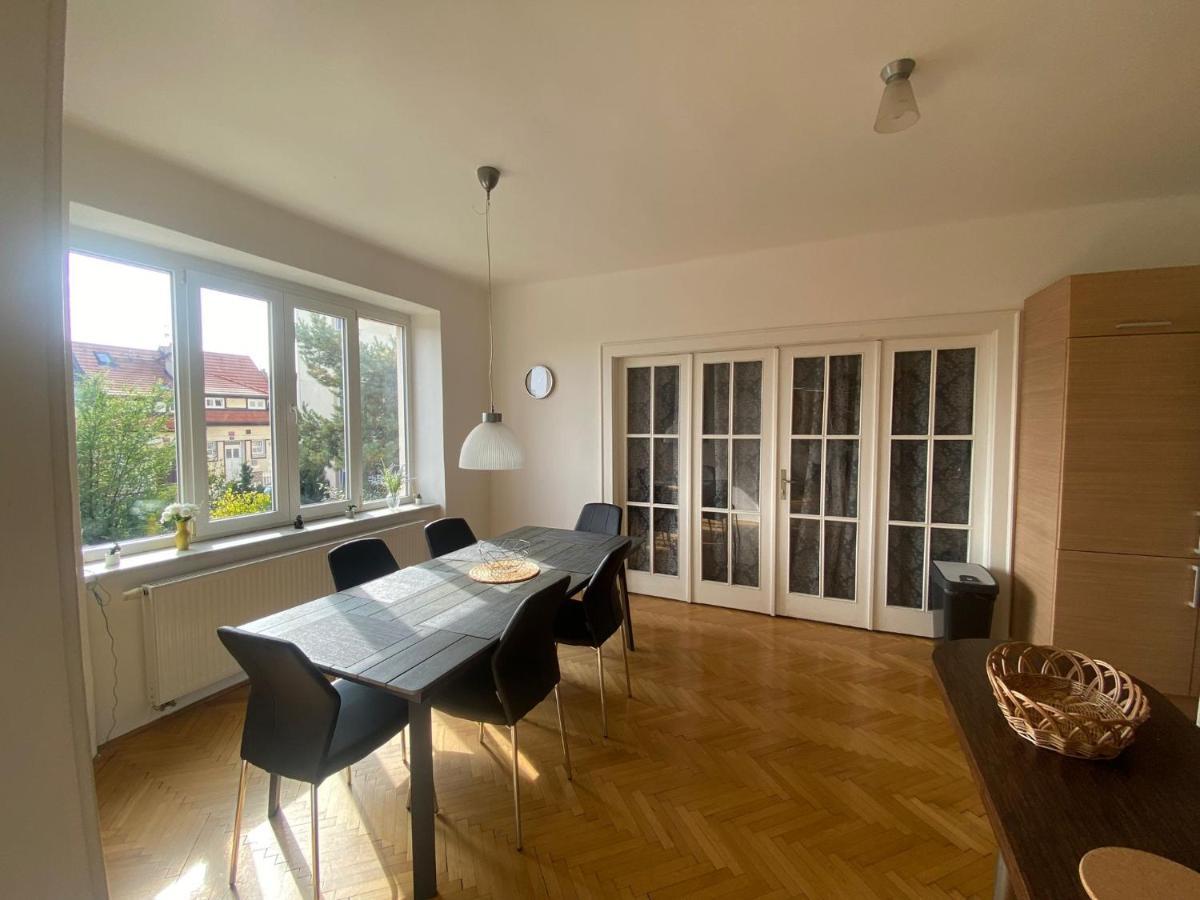 Apartament Malvazinky *